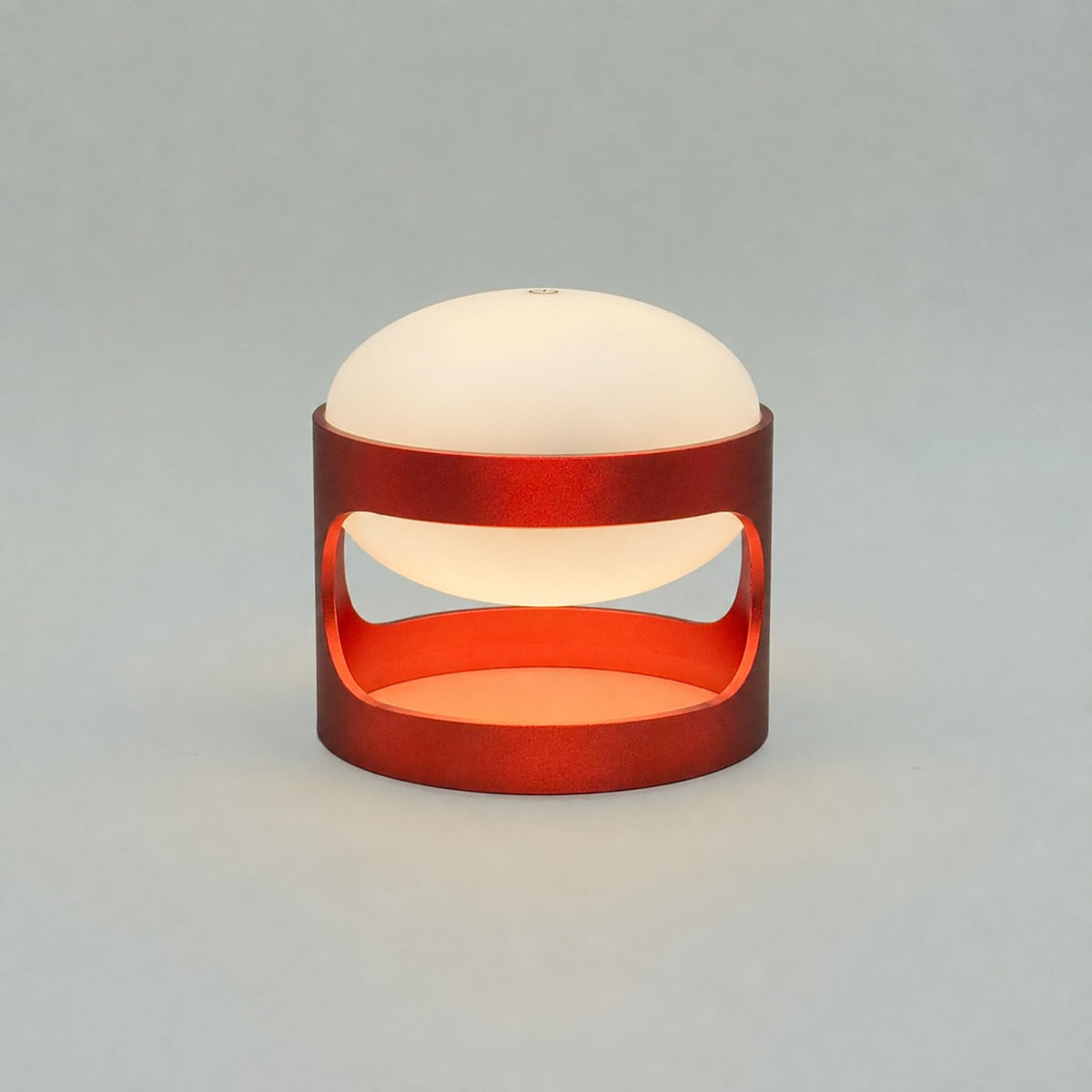 Lotus Mini cordless lamp in Deep Red on a white background